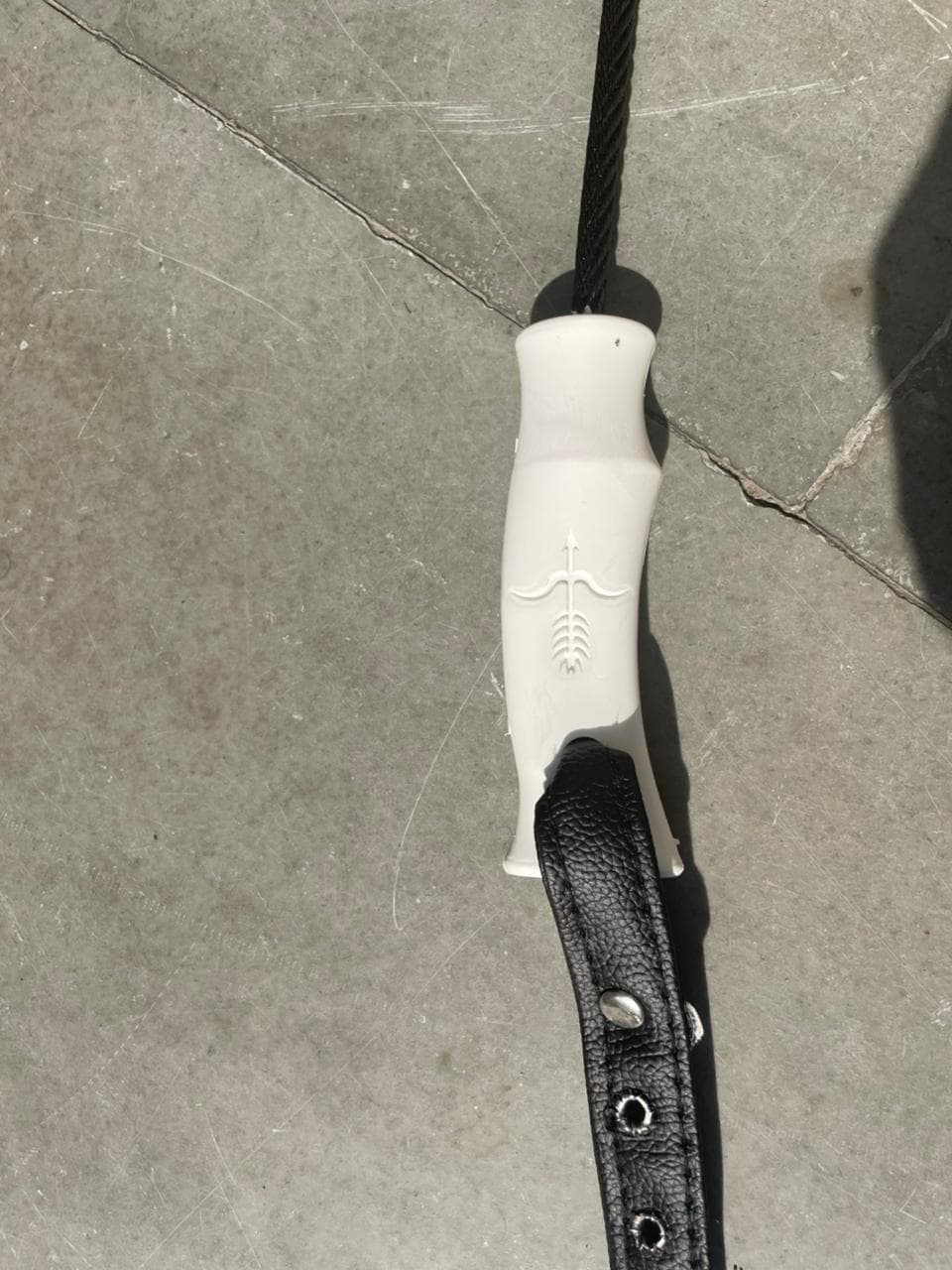 Steel wire and handle close-up